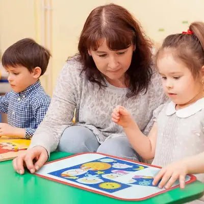 Tableau d'Activité Montessori - MontessoriBoard™ - Planète - L'Éveil des tout - petits